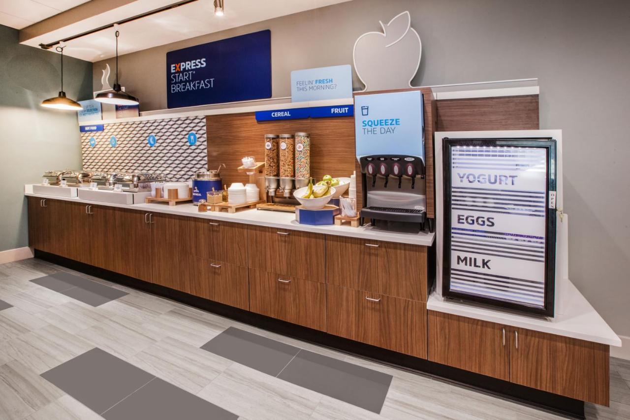 Holiday Inn Express & Suites - Ann Arbor - University South By Ihg Екстер'єр фото